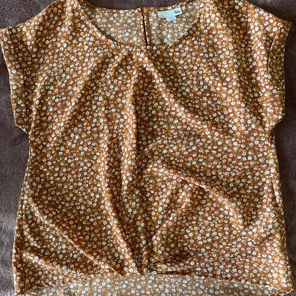Women’s blouse